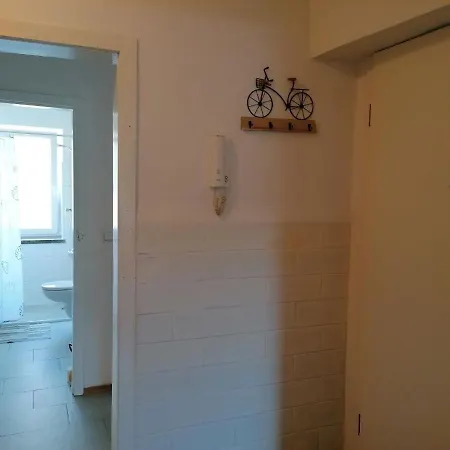 Apartament Dkn - Ihr Zuhause Auf Zeit In Naehe Leuna, Schkopau - Voll Ausgestattet *