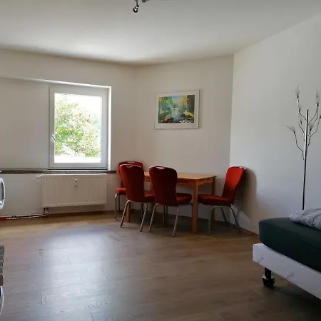Apartment Dkn - Ihr Zuhause Auf Zeit In Naehe Leuna, Schkopau - Voll Ausgestattet *