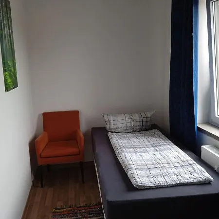 Apartment Dkn - Ihr Zuhause Auf Zeit In Naehe Leuna, Schkopau - Voll Ausgestattet *