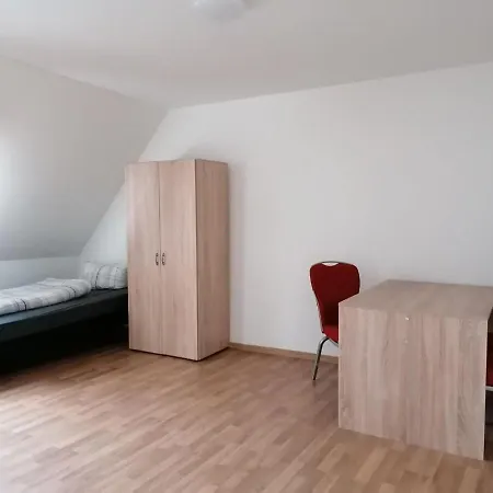 Dkn - Ihr Zuhause Auf Zeit In Naehe Leuna, Schkopau - Voll Ausgestattet Apartment *