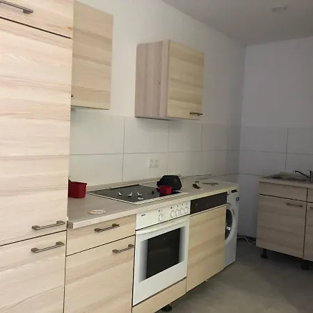 Apartment Dkn - Ihr Zuhause Auf Zeit In Naehe Leuna, Schkopau - Voll Ausgestattet