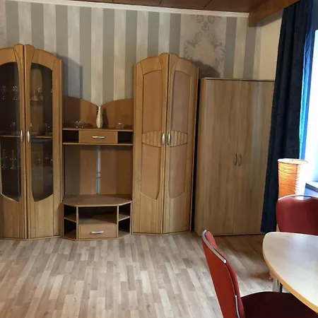 Apartment Dkn - Ihr Zuhause Auf Zeit In Naehe Leuna, Schkopau - Voll Ausgestattet *