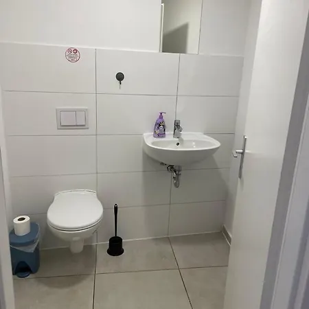 Apartment Dkn - Ihr Zuhause Auf Zeit In Naehe Leuna, Schkopau - Voll Ausgestattet *