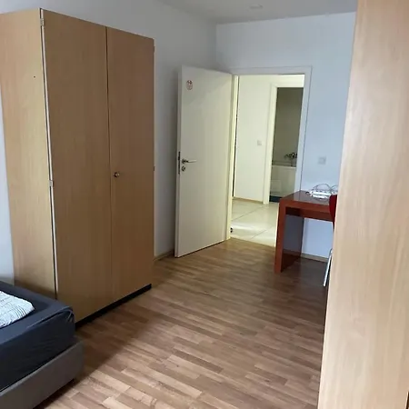 Dkn - Ihr Zuhause Auf Zeit In Naehe Leuna, Schkopau - Voll Ausgestattet Apartment
