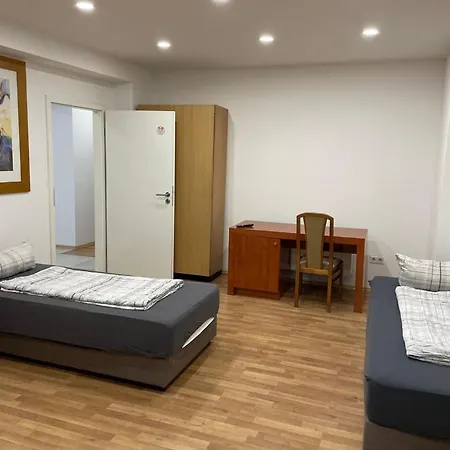 Apartment Dkn - Ihr Zuhause Auf Zeit In Naehe Leuna, Schkopau - Voll Ausgestattet *