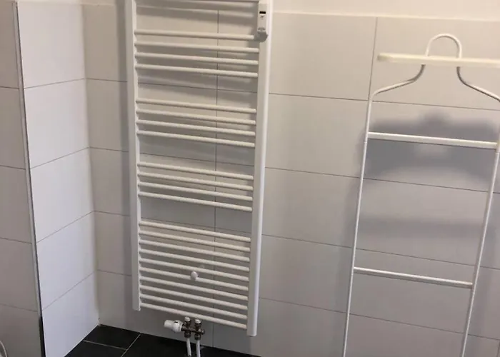 Dkn - Ihr Zuhause Auf Zeit In Naehe Leuna, Schkopau - Voll Ausgestattet *