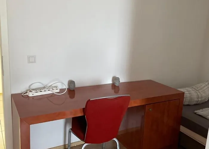 Dkn - Ihr Zuhause Auf Zeit In Naehe Leuna, Schkopau - Voll Ausgestattet *